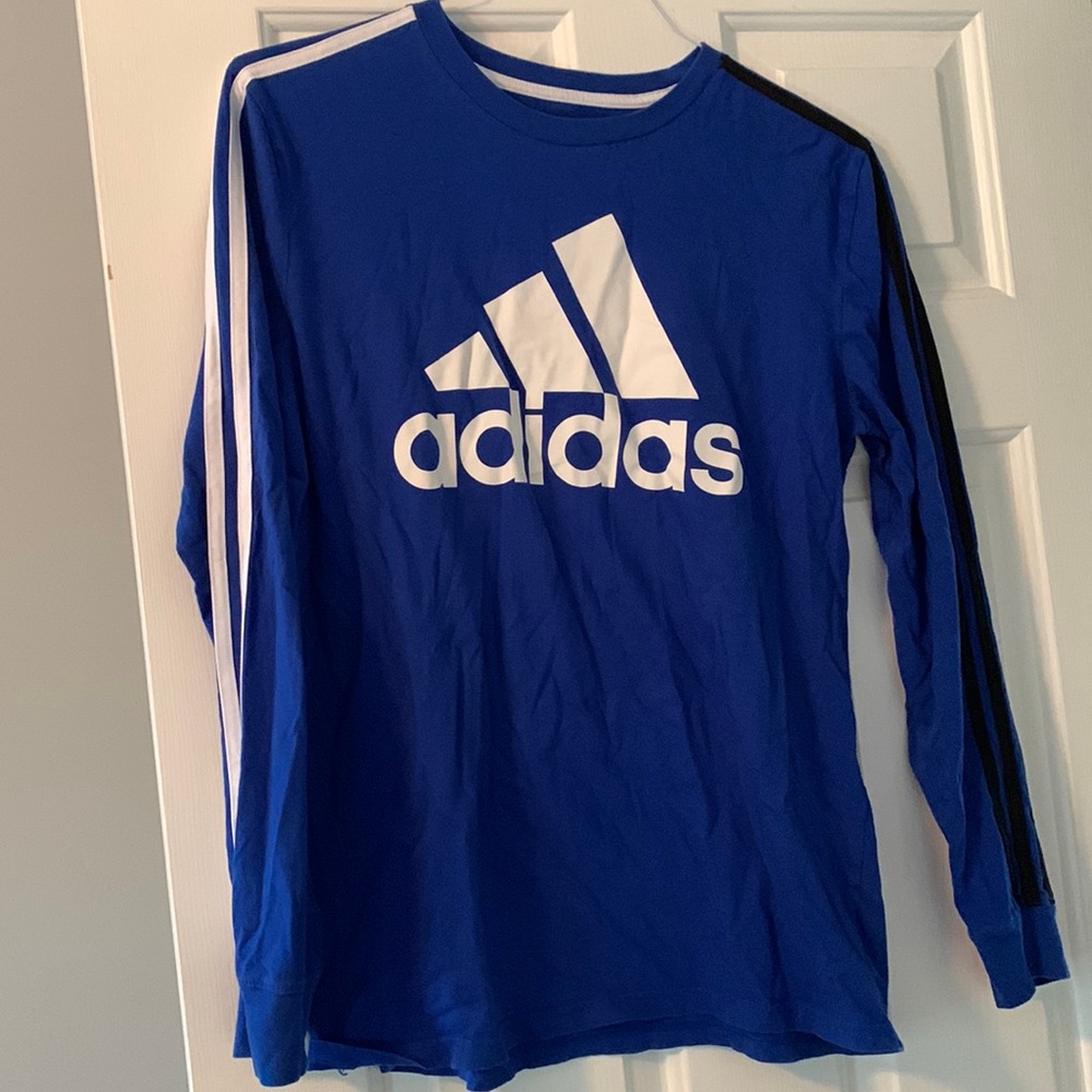 Youth XL long sleeve t-shirt.